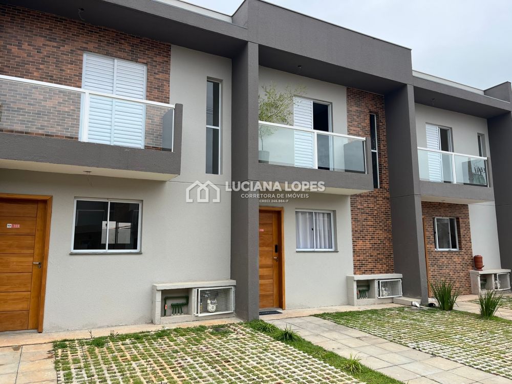 Casa em Condomínio Parque Santa Rosa 2 dormitorios 2 banheiros 2 vagas na garagem